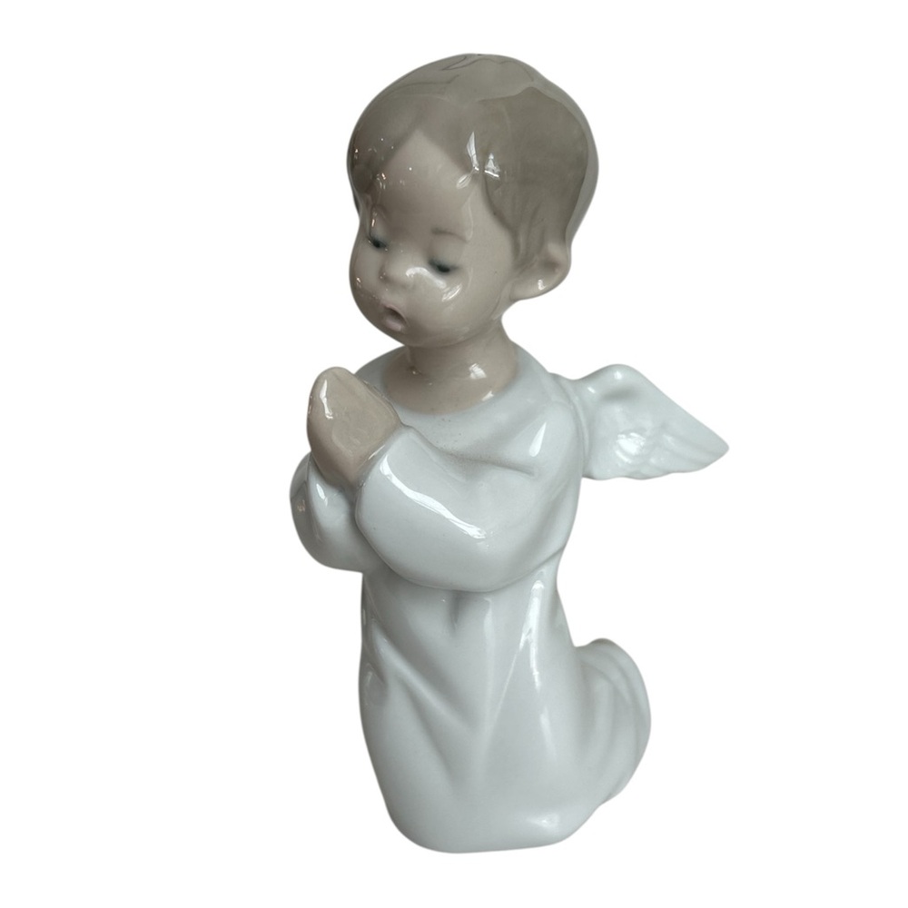 Lladró “Praying Angel” Porcelain Figurine (No Box) – Hand Made in Spain